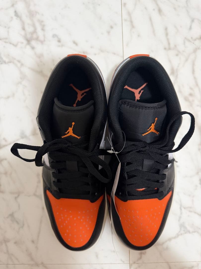 シューズ(男性用) Nike AirJordan 1 \"Shattered Backboard\"