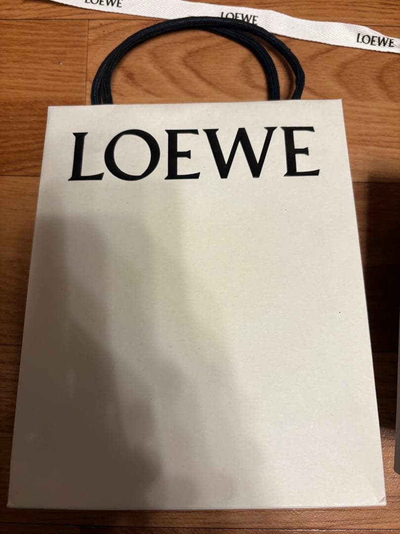 LOEWE 001 WOMAN 香水 包装、ボックス付き 新品未使用