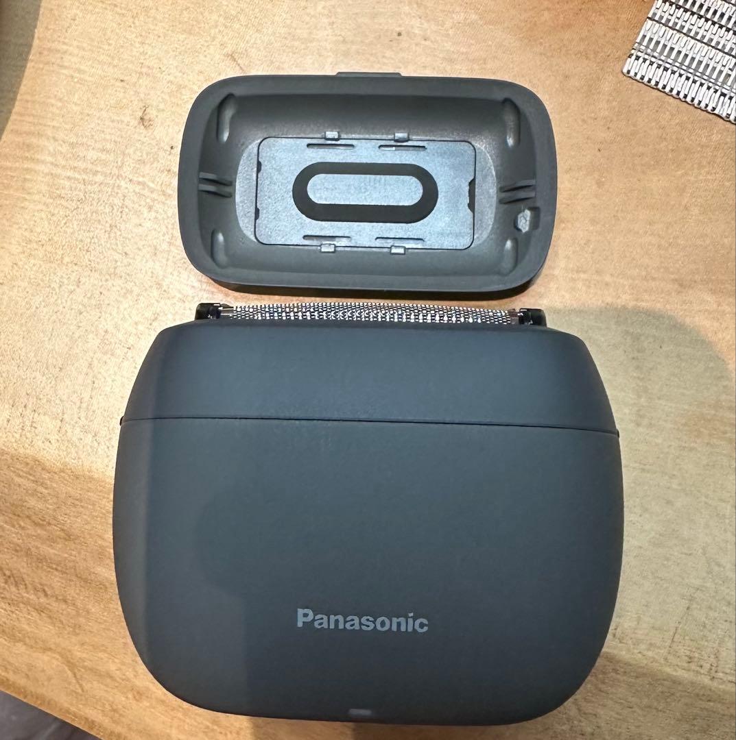 【新品未使用】Panasonic ラムダッシュパームイン ES-PV3A