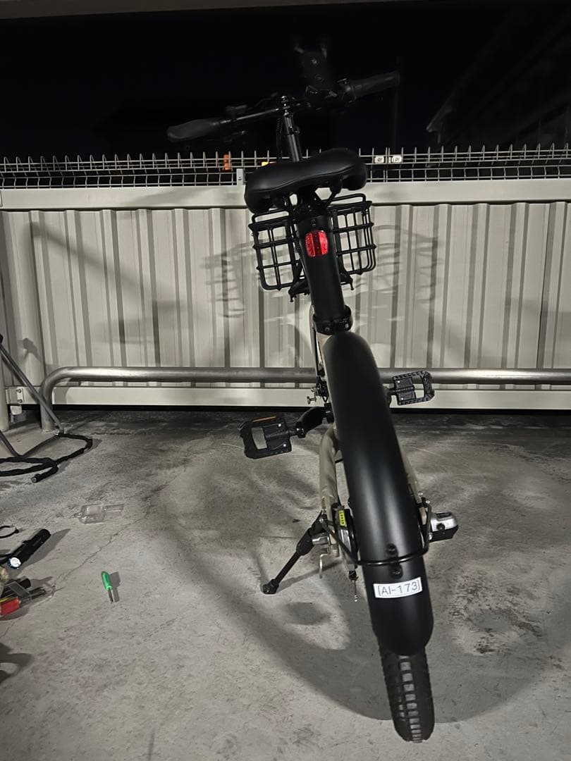 VELMO PANORAMA ベージュ　電動アシスト自転車　折りたたみ式