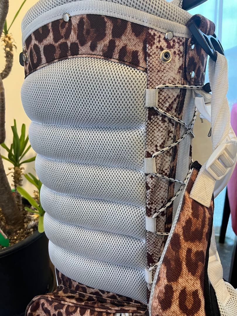 【限定柄】パーリーゲイツ ヒョウ柄 ゴルフバッグ　キャディーバッグ