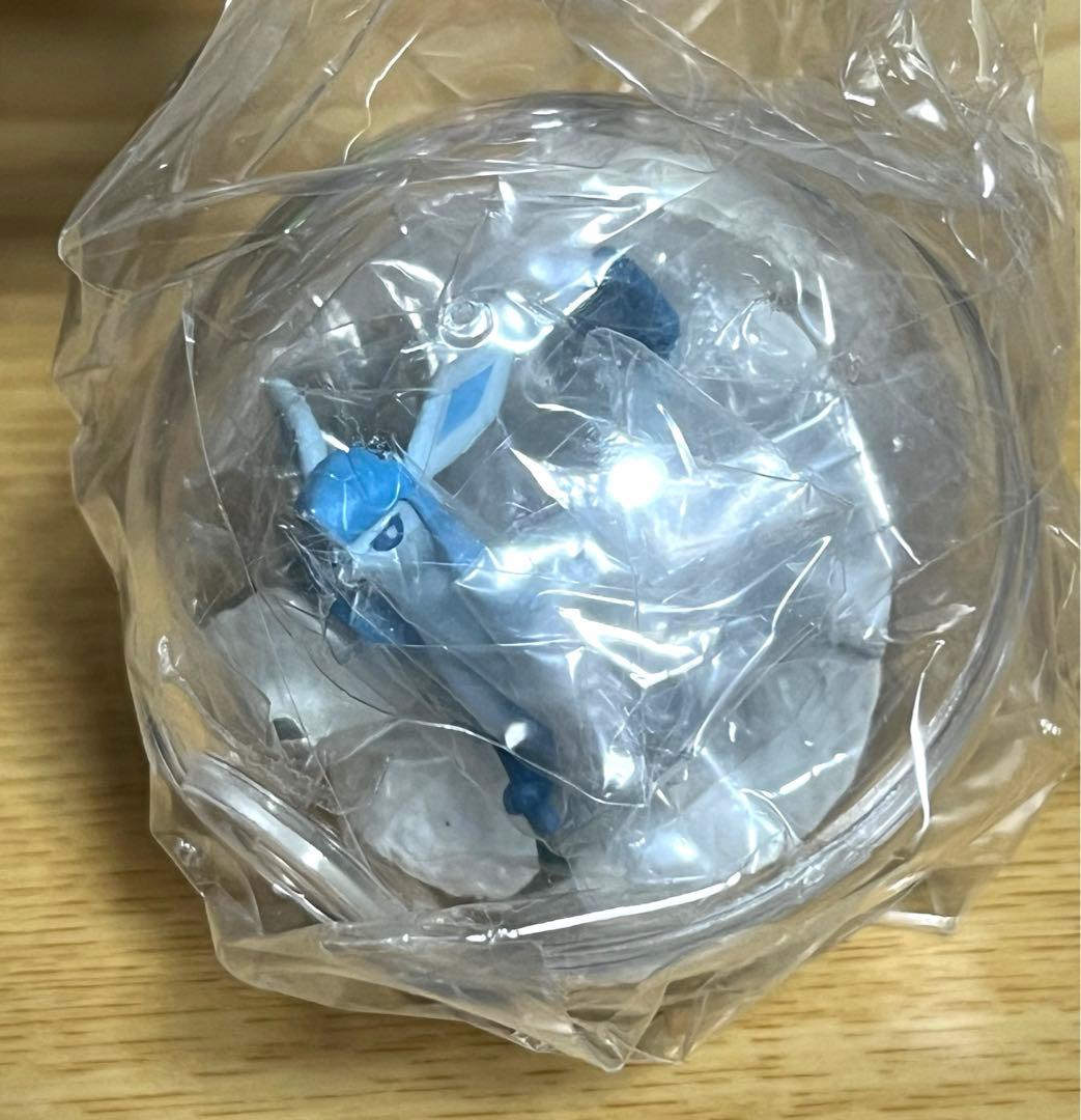 ポケモン　テラリウム　ブイズ　リーメント　フィギュア　ニンフィア　ブラッキー