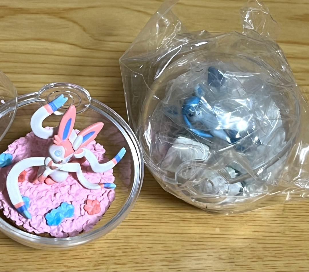 ポケモン　テラリウム　ブイズ　リーメント　フィギュア　ニンフィア　ブラッキー