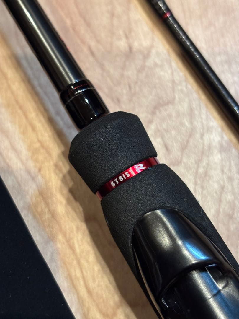 Daiwa 24 エメラルダス ストイスト RT 80lml エギングロッド