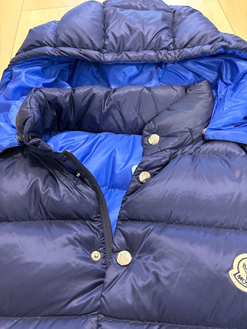 国内正规品❣️モンクレール ダウンベストBILLECART ビルカール希少サイズ4