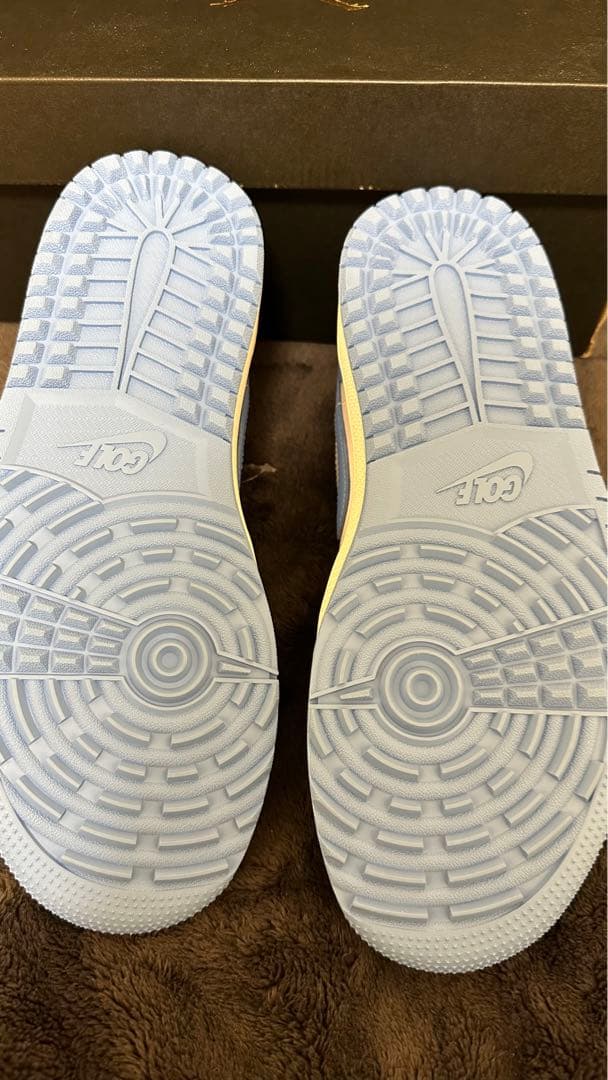 ナイキ エアジョーダン 1 ロー ゴルフ \"UNC\"