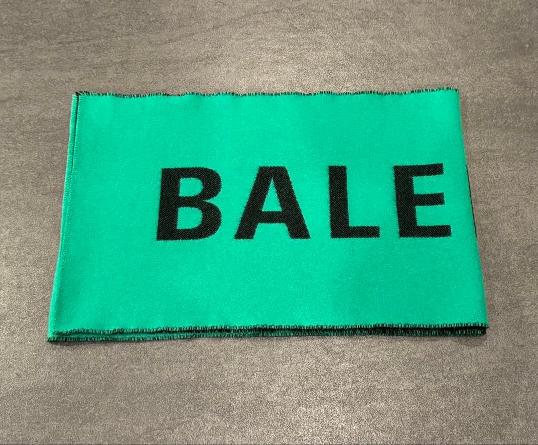 BALENCIAGA ロゴ入り マフラー グリーンxブラック