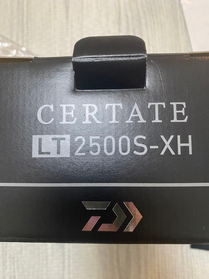 Daiwa 19セルテート LT2500S-XH スピニングリール