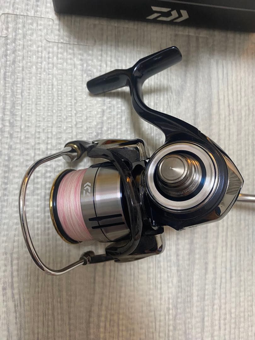 Daiwa 19セルテート LT2500S-XH スピニングリール