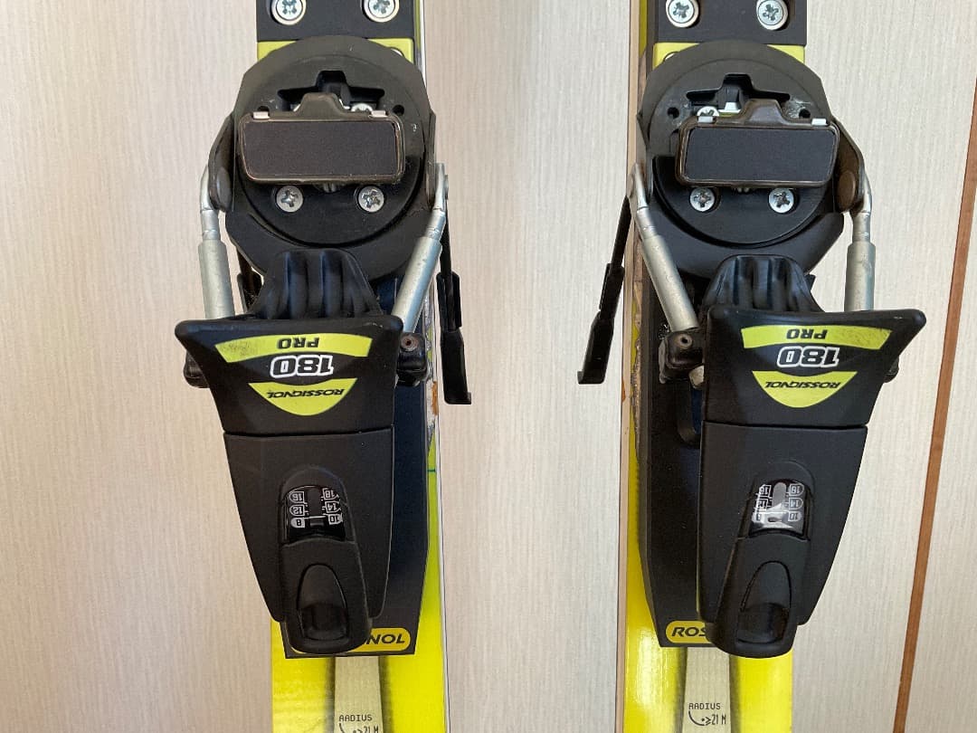 ROSSIGNOL ９X プレート、ビィンディング　サンドウィッチ構造