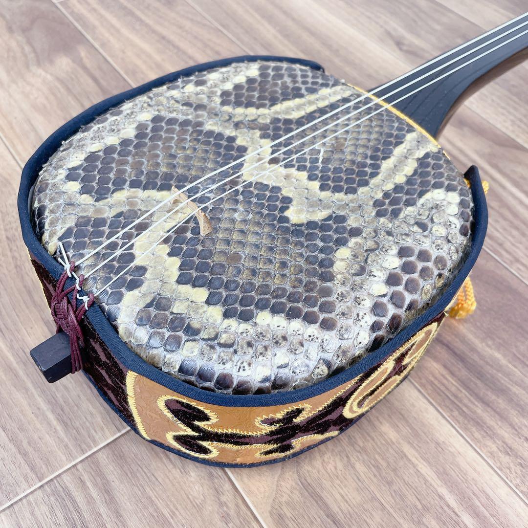 蛇皮　三線　沖縄民謡　沖縄三線　民謡　和楽器