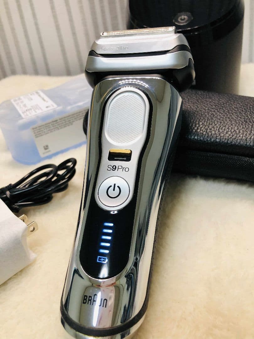 【美品】ブラウン シリーズ9 Pro 9466cc メンズシェーバー Braun
