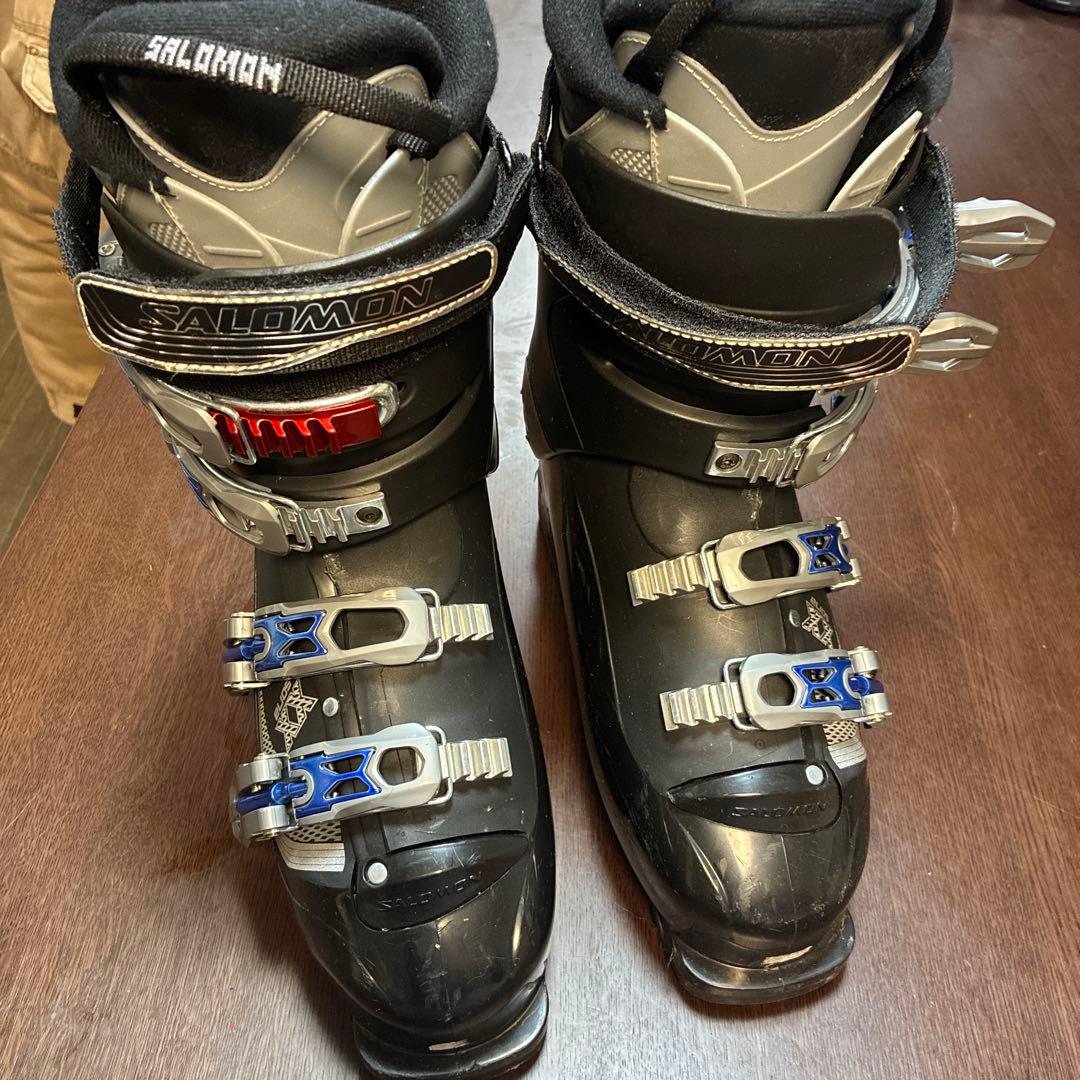 SALOMON スキー用ブーツ 黒 4バックル