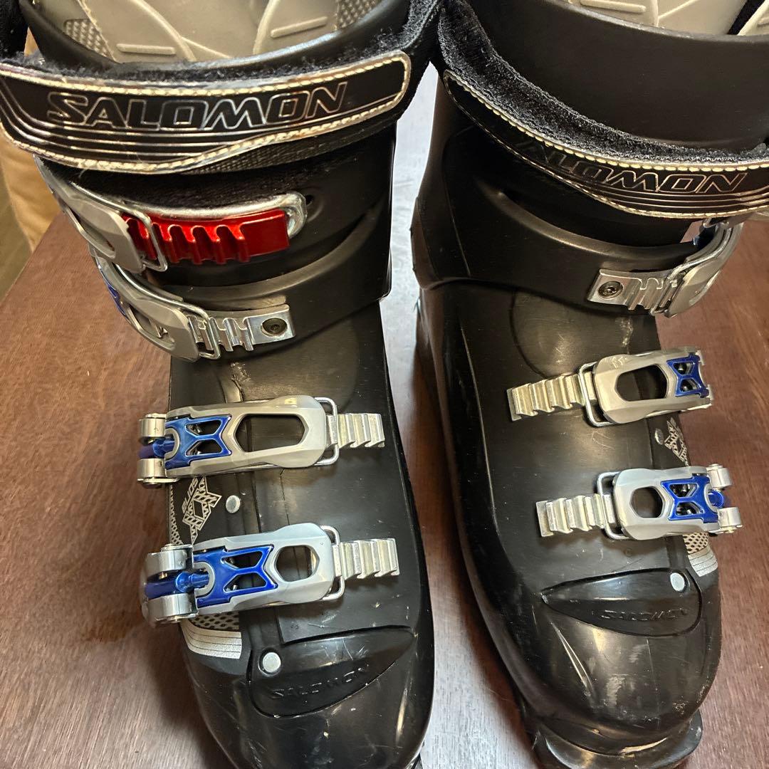 SALOMON スキー用ブーツ 黒 4バックル
