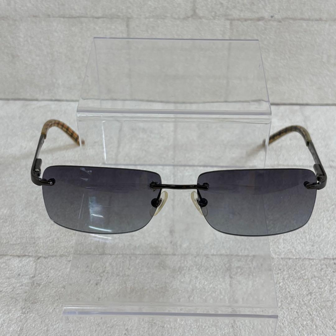 BURBERRY ☆バーバリー　リムレス サングラス　グレー　by SAFILO