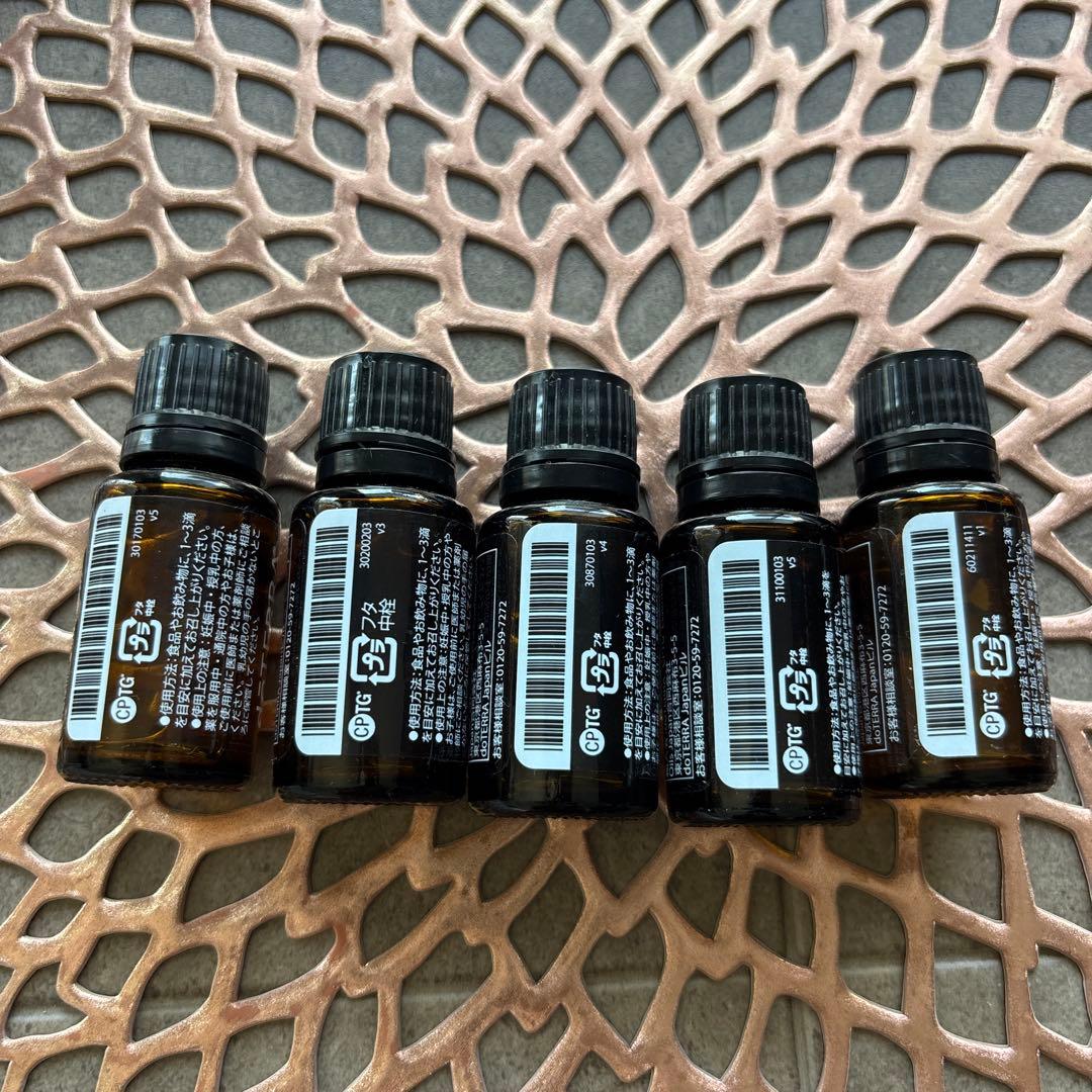 期間限定割引！エッセンシャルオイル 5本セット