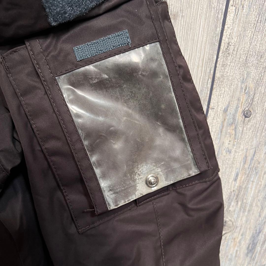 DESCENTE スノーウェア　セットアップ　ダウンジャケット　Mサイズ