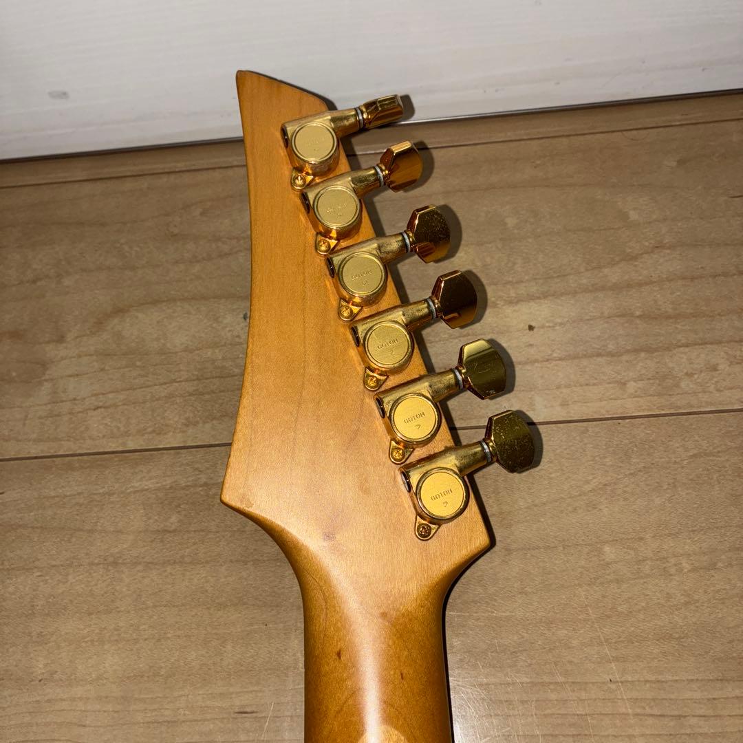 見て！フェルナンデス FGZ-550 SSH ピックアップフロイドローズ搭載