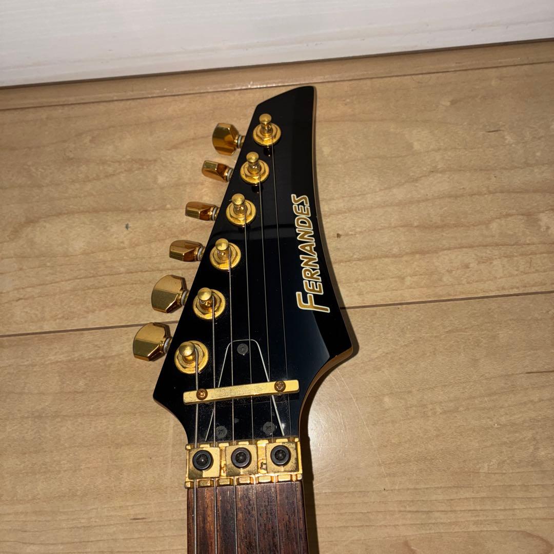 見て！フェルナンデス FGZ-550 SSH ピックアップフロイドローズ搭載