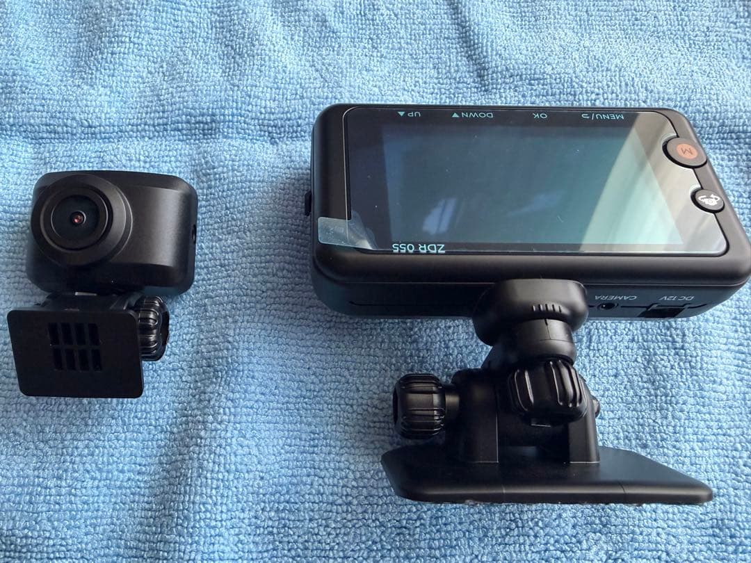 コムテック ZDR055 前後ドライブレコーダー