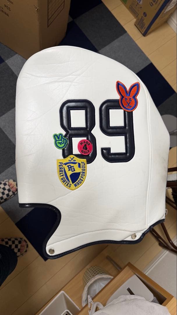 パーリーゲイツ・ワッペンスマイリー スタンドバッグ【WEB限定モデル】