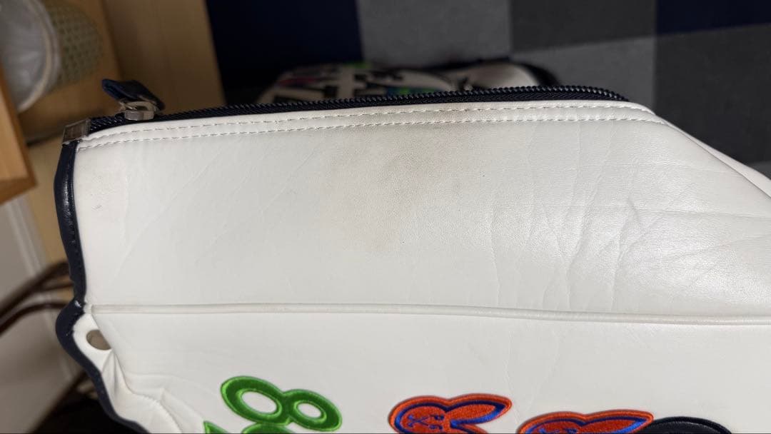 パーリーゲイツ・ワッペンスマイリー スタンドバッグ【WEB限定モデル】