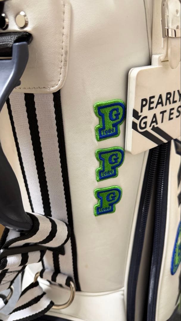 パーリーゲイツ・ワッペンスマイリー スタンドバッグ【WEB限定モデル】