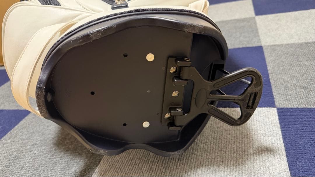 パーリーゲイツ・ワッペンスマイリー スタンドバッグ【WEB限定モデル】