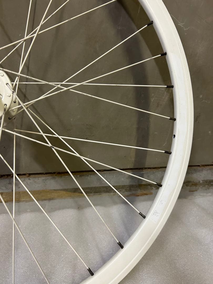 【ピスト用ホイール前輪】貴重なホワイトで映えます★
