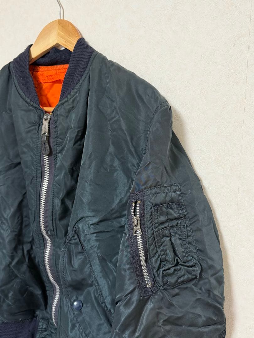 90s アルファMA-1 フライトジャケット黒 短丈 米軍 アメリカ製