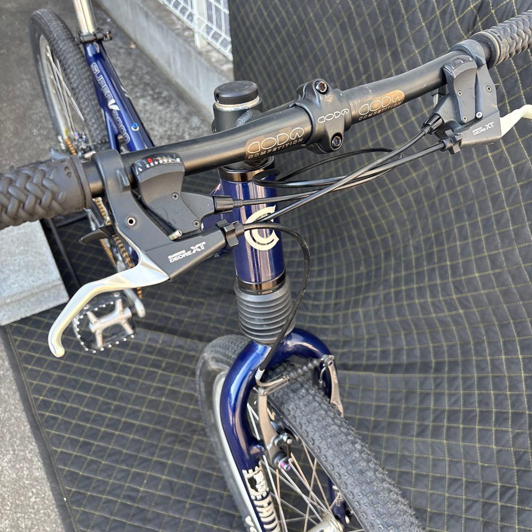 【引取り限定】CANNONDALE superV2000 限定カラー