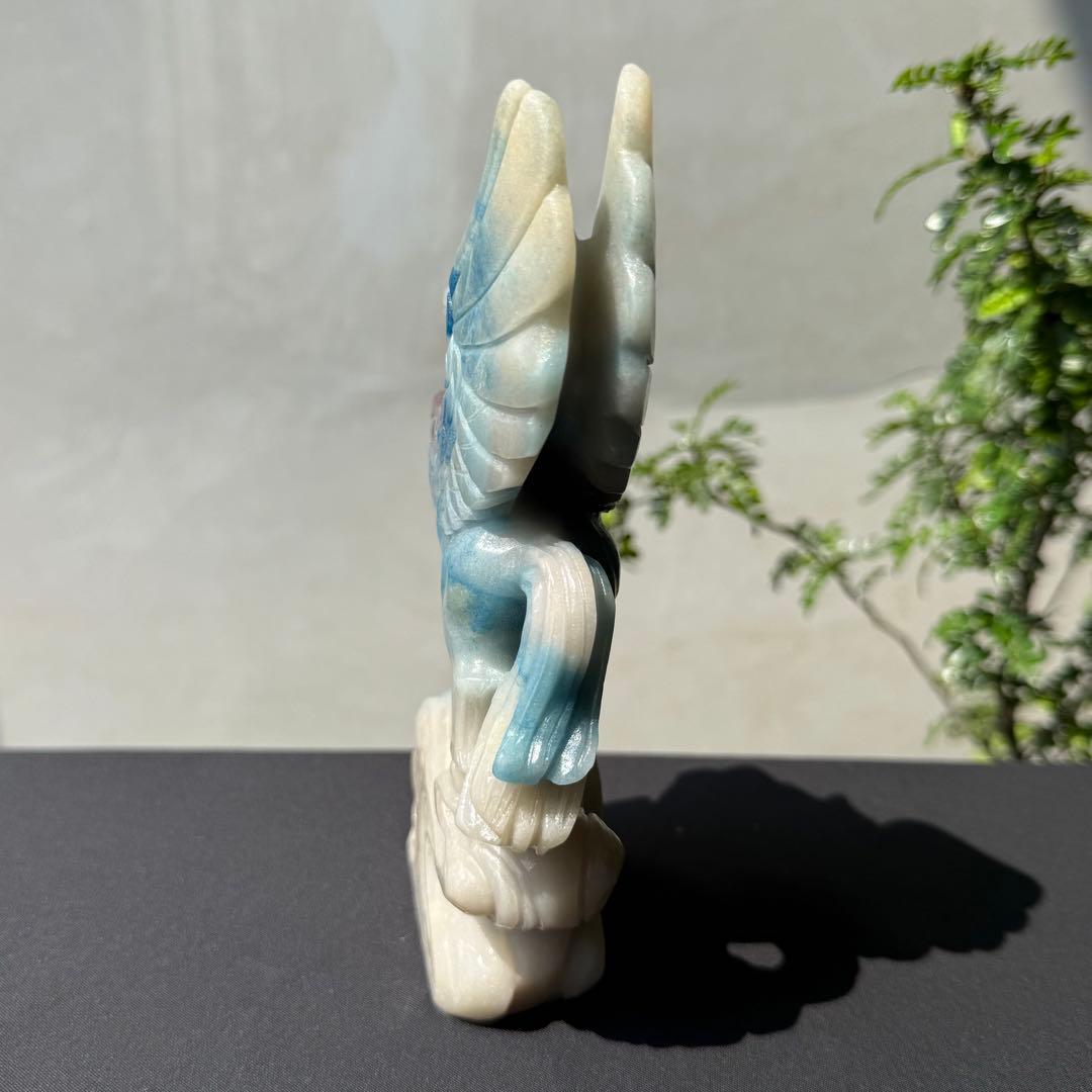 天然石トロレアイトのユニコーン　置物　彫物NO.092012