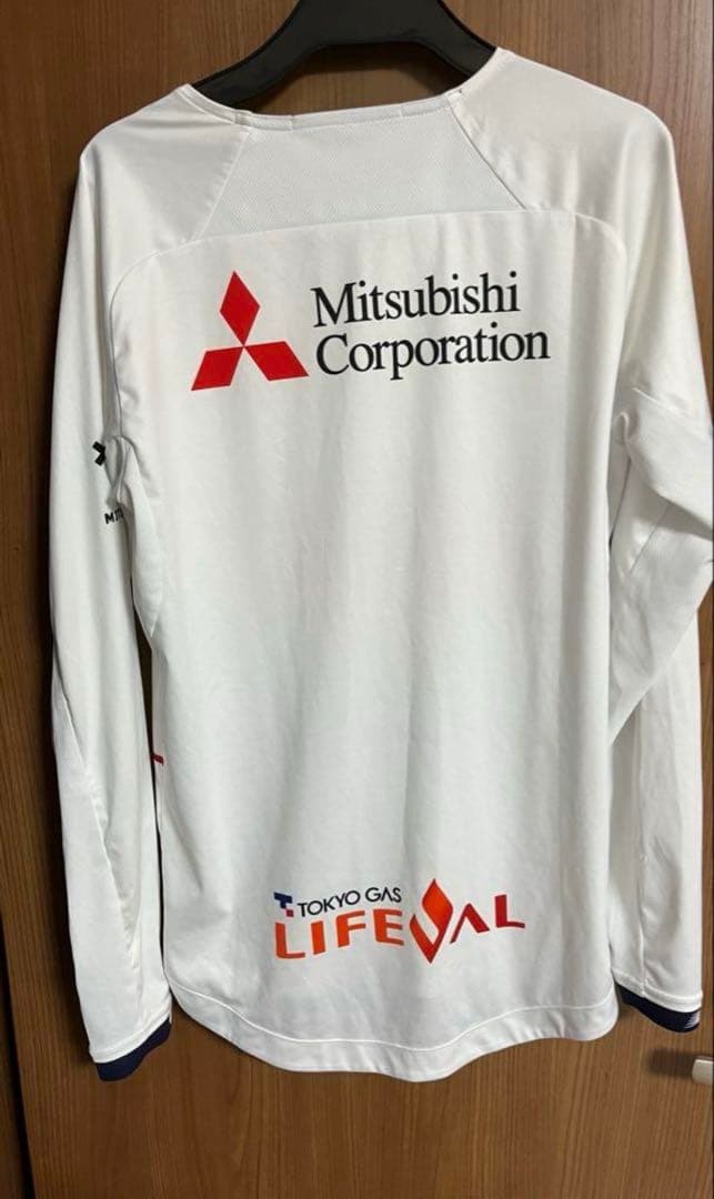 FC東京　2022年 アウェイユニフォーム　希少　ニューバランス　長袖　サッカー