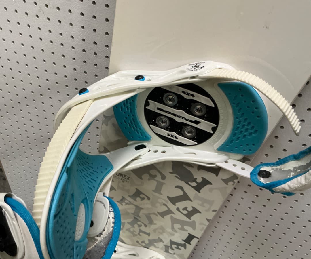 YONEX スノーボード ビンディングFLUX