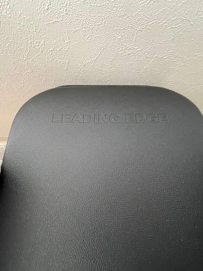LEADING EDGE トレーニングベンチ 300kg耐荷重