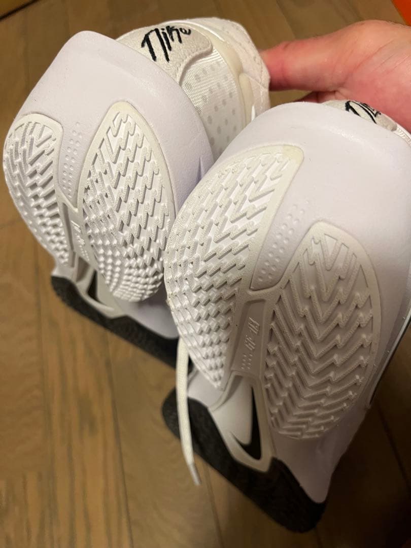 Nike GT 03 ホワイト バスケットボールシューズ