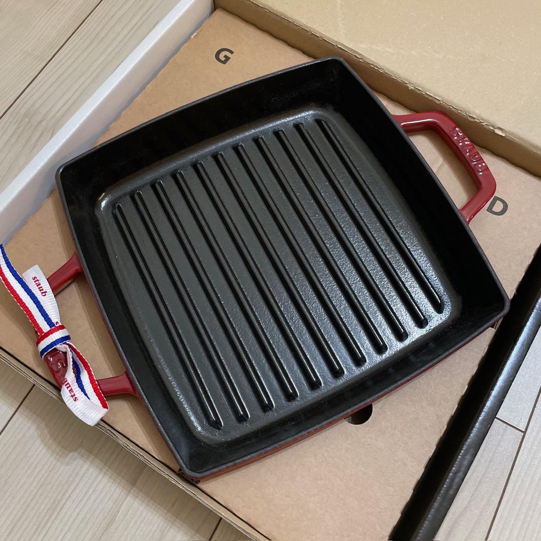 【新品未使用】staub ストウブ ピュアグリル スクエア チェリー 23cm