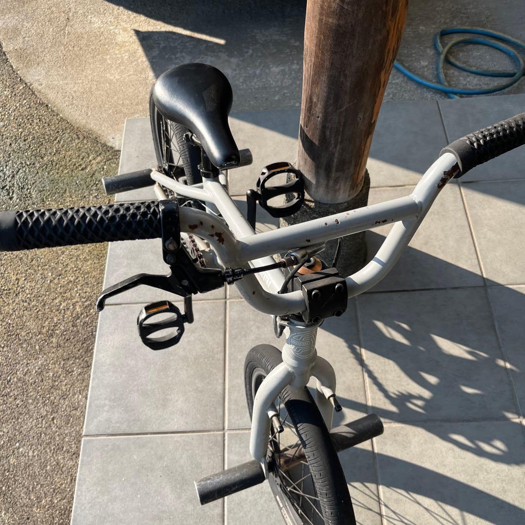 アーレスバイクstnex16インチ