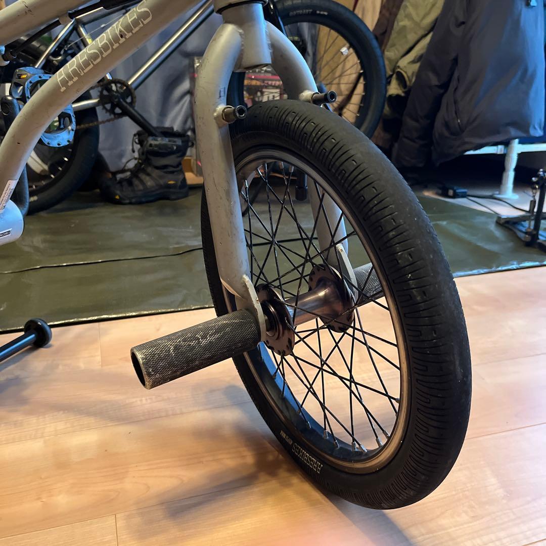 アーレスバイクstnex16インチ