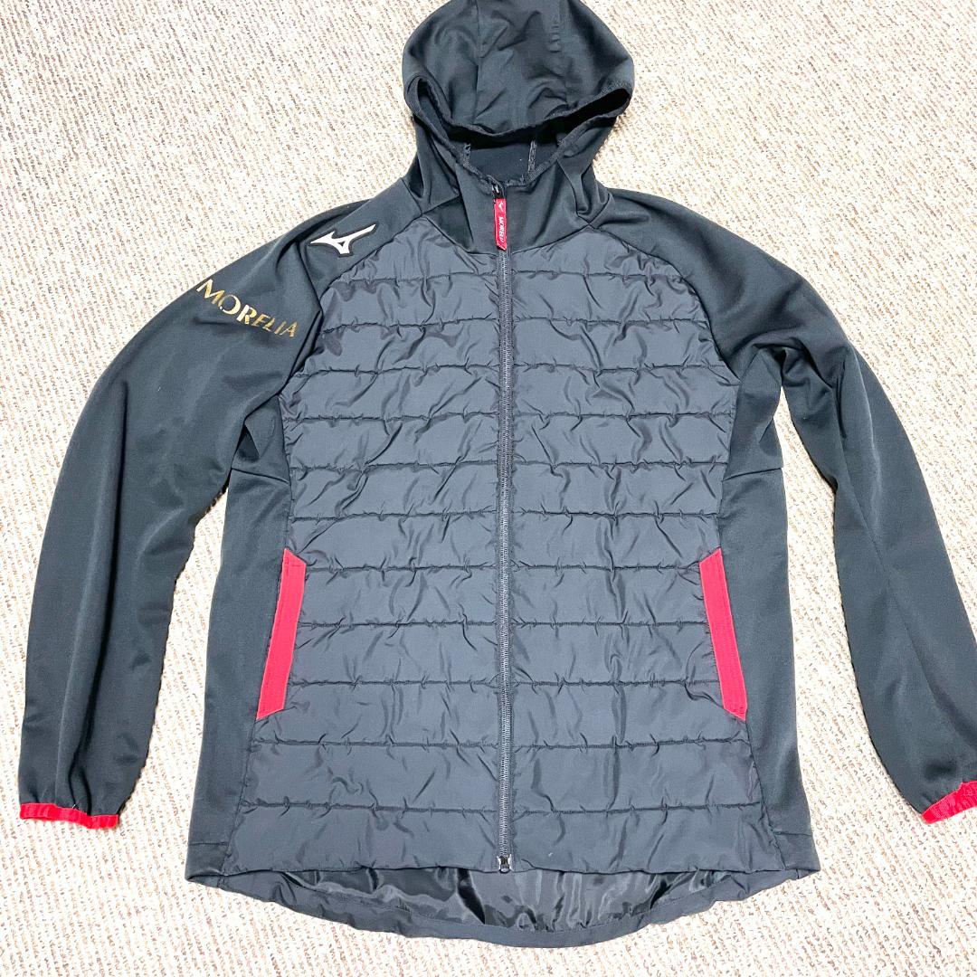 【フォロー割】 美品 ミズノ モレリア セットアップ Lサイズ 中綿ウェア