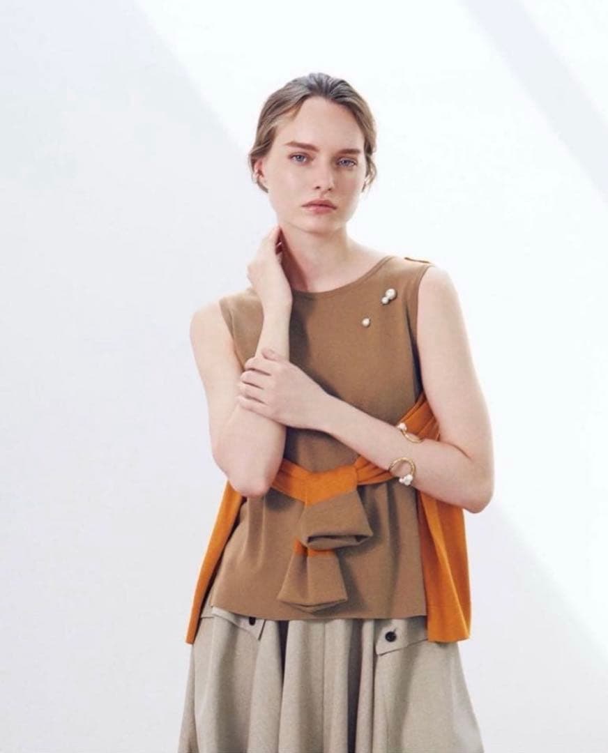 美品✨フォクシー フレアスカート レディサーキュラー 膝丈 2019年 ブラック