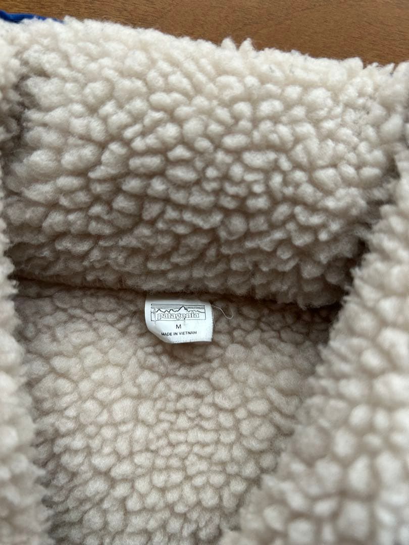 【ほぼ未使用、極美品】patagonia リバーシブル　ダウン　ベスト　M