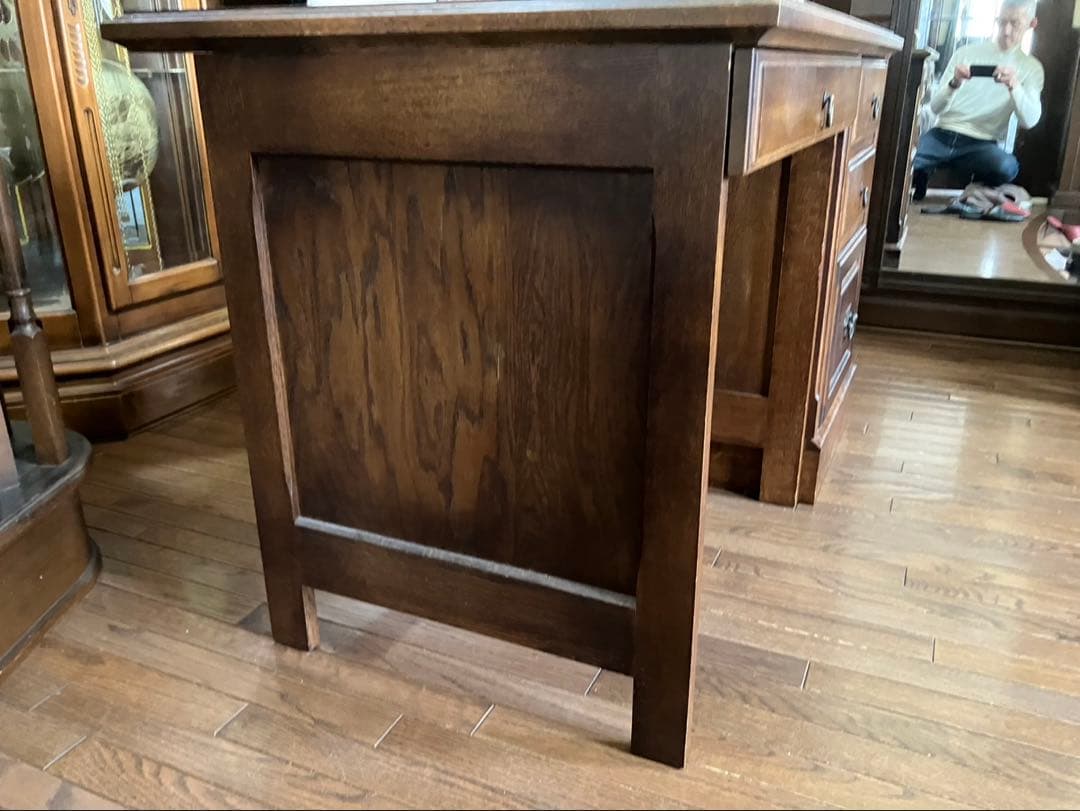 木製ダークブラウンデスク 引き出し3つ付き