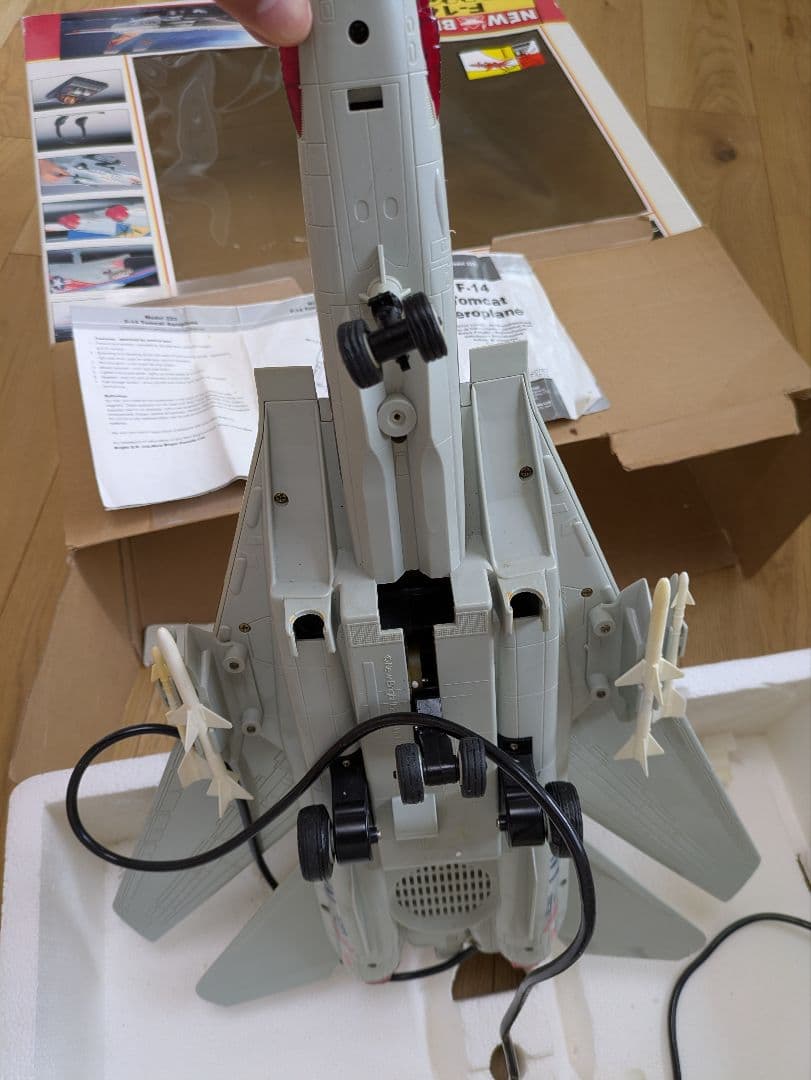 激レア】NEW BRIGHT F-14 TOMCAT ラジコン 大型商品
