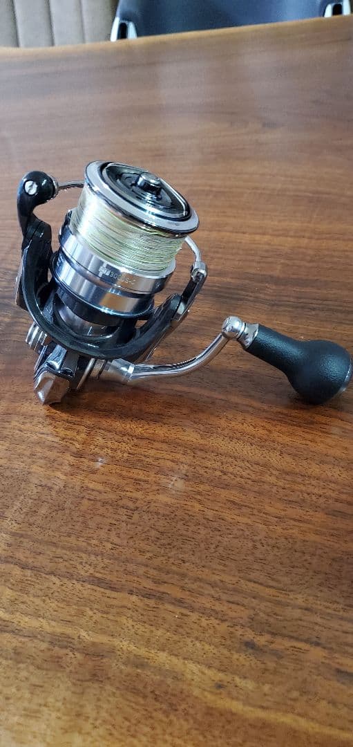 ダイワ18イグジスト 3000s-c