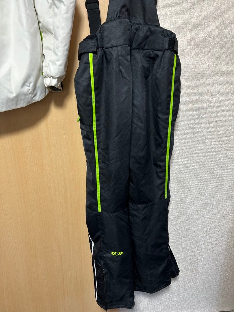 salomon スキーウェア　上下セット