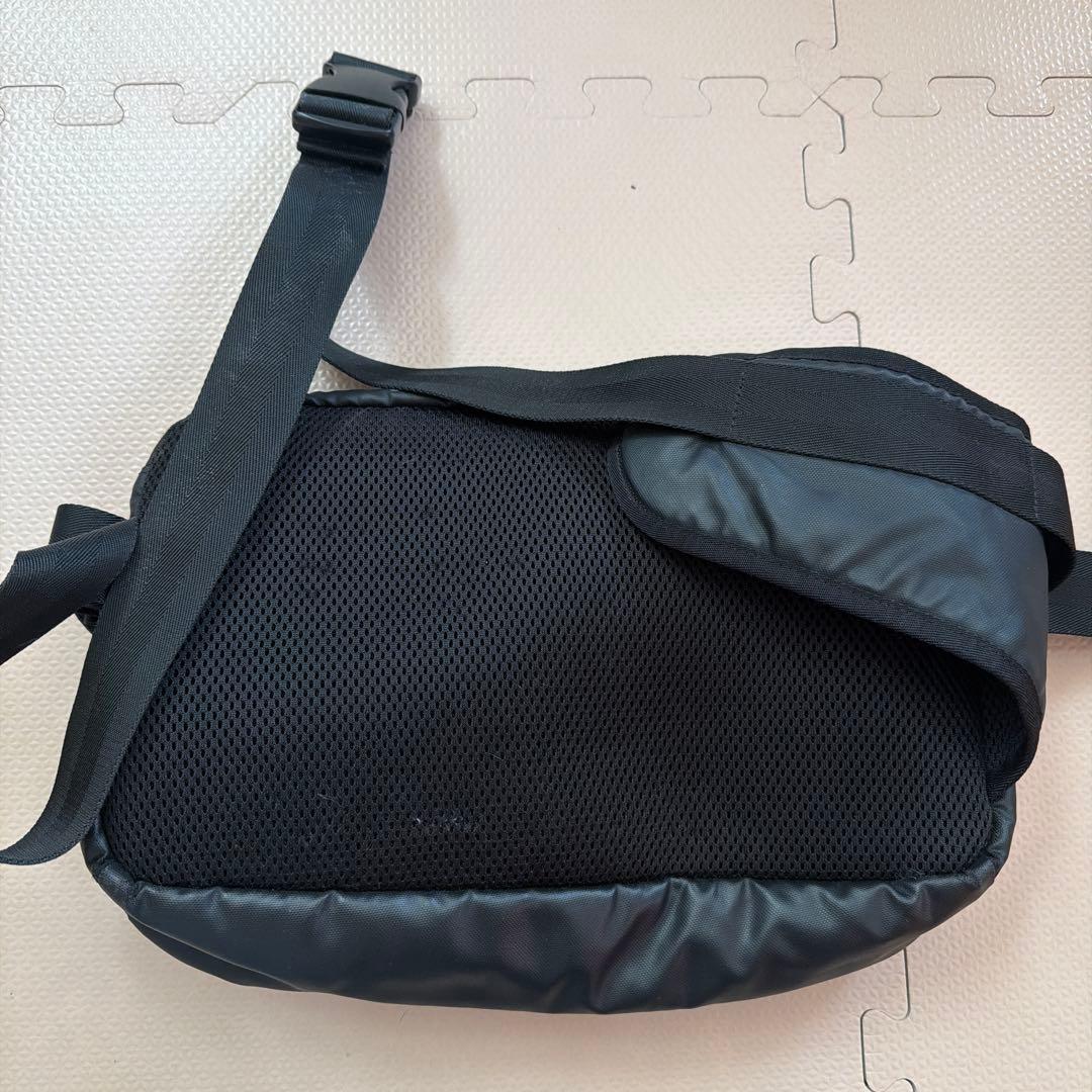 ayanokoji ボディバッグ ブラック - メルカリ