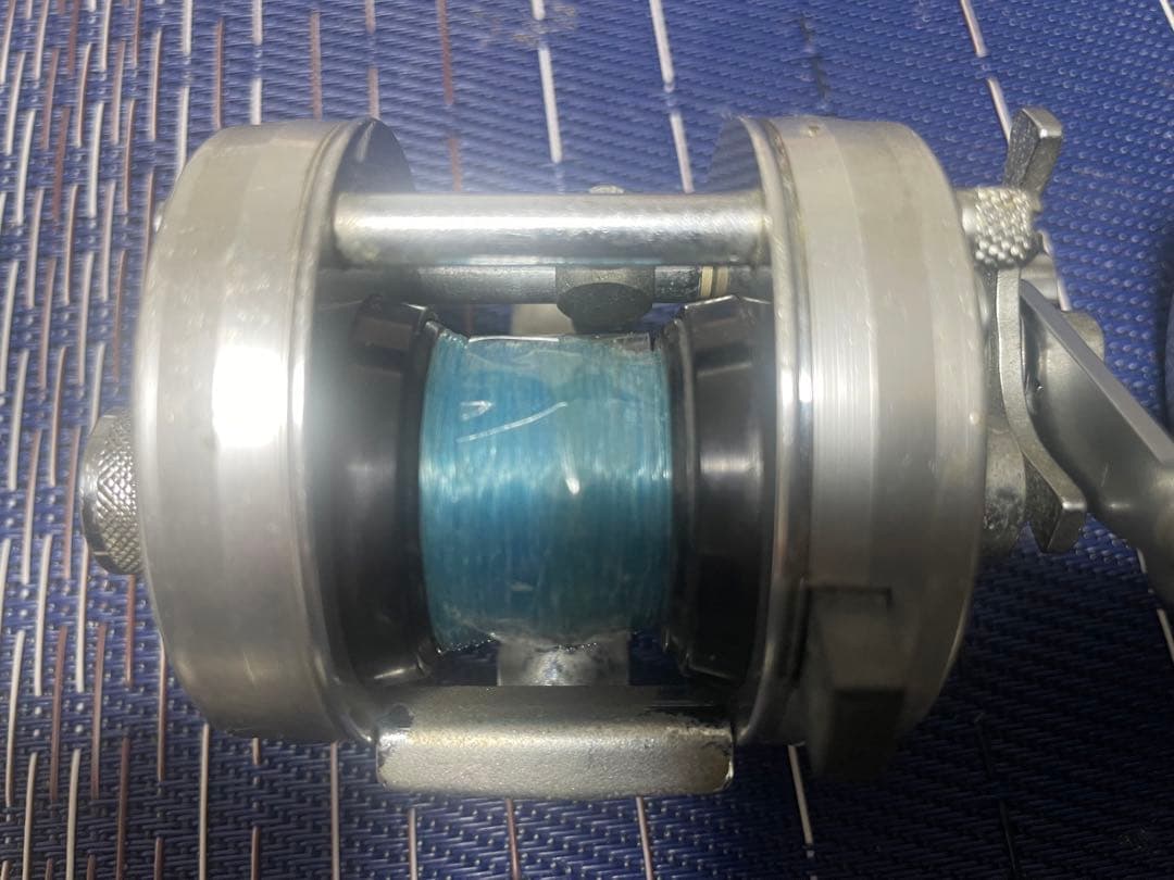 アブ　アンバサダー2500C×2個、アンバサダー4600CB×1個