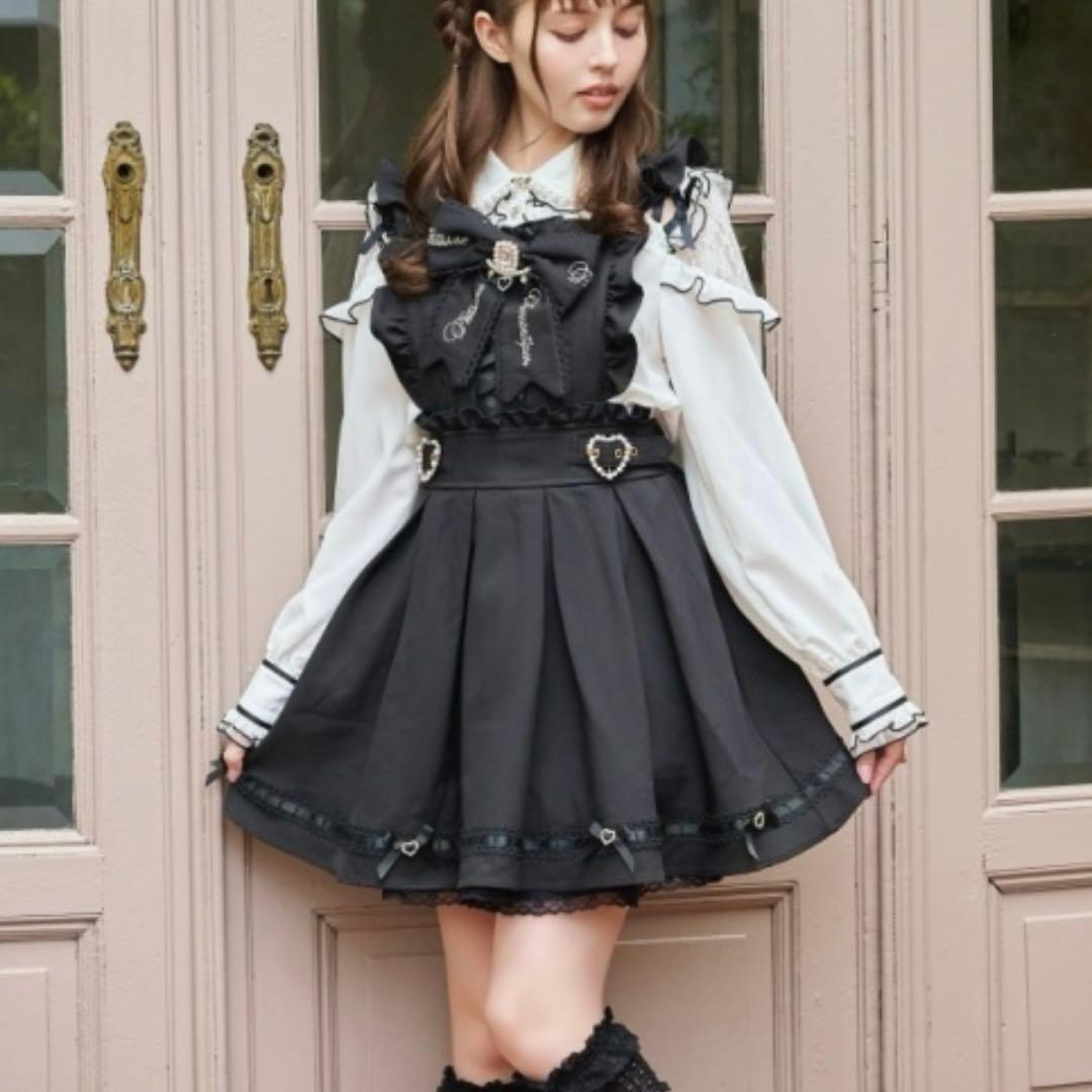 LIZLISA バックカシュクールエプロンジャンスカ - メルカリ