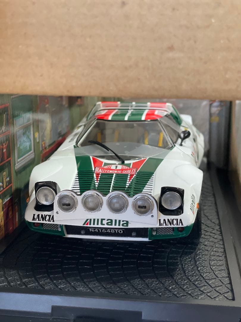 京商 1/18 ランチアストラトス HF ラリー